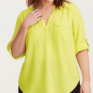 TORRID Lime Green/Yellow Half Sleeve Pocket V Top